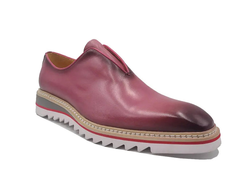 Carrucci Laceless Loafer with Contrast color lightweight sole