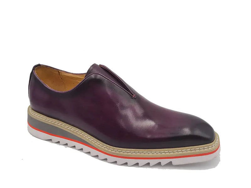 Carrucci Laceless Loafer with Contrast color lightweight sole