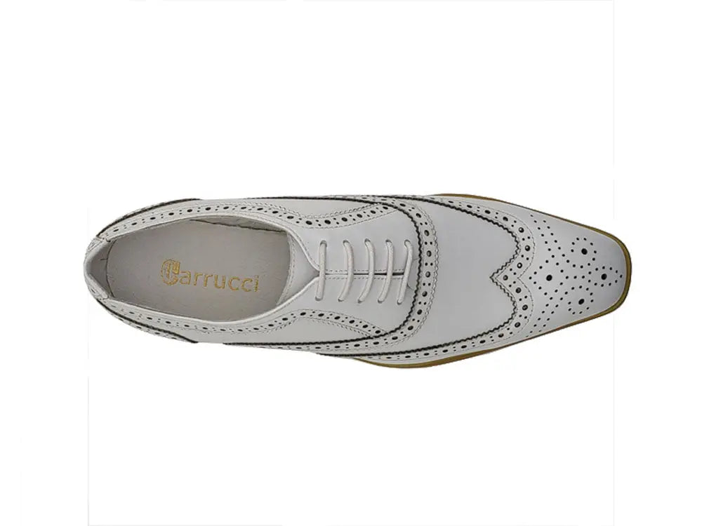 Men’s Wingtip Brogue Shoes with Medallion Toe