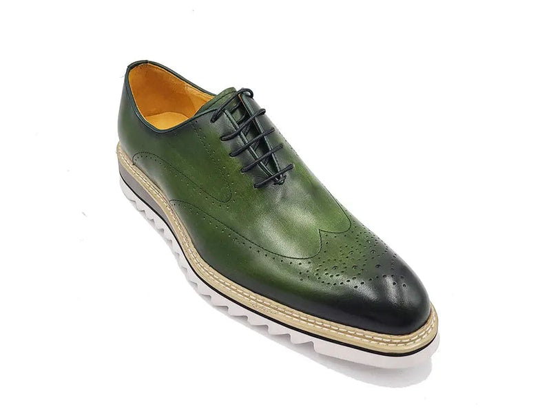 Carrucci Patina Wing-tip Oxford with Medallion on Toe