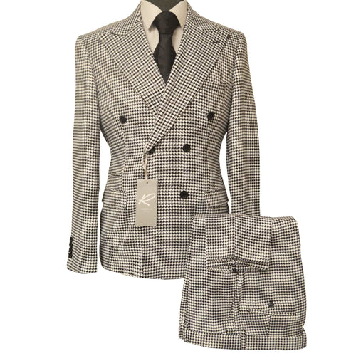 elegant-mens-check-pattern-suit