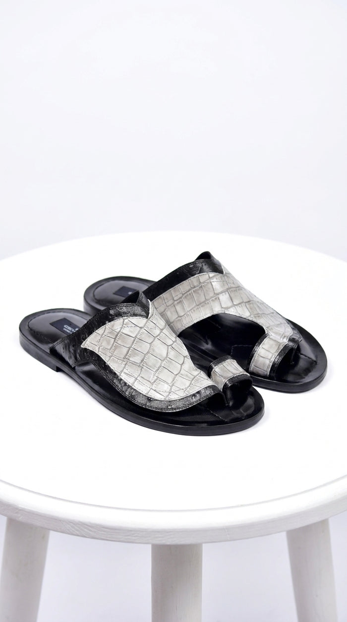 Corrente 5831 Men’s Exotic Crocodile Sandals – Black & Grey