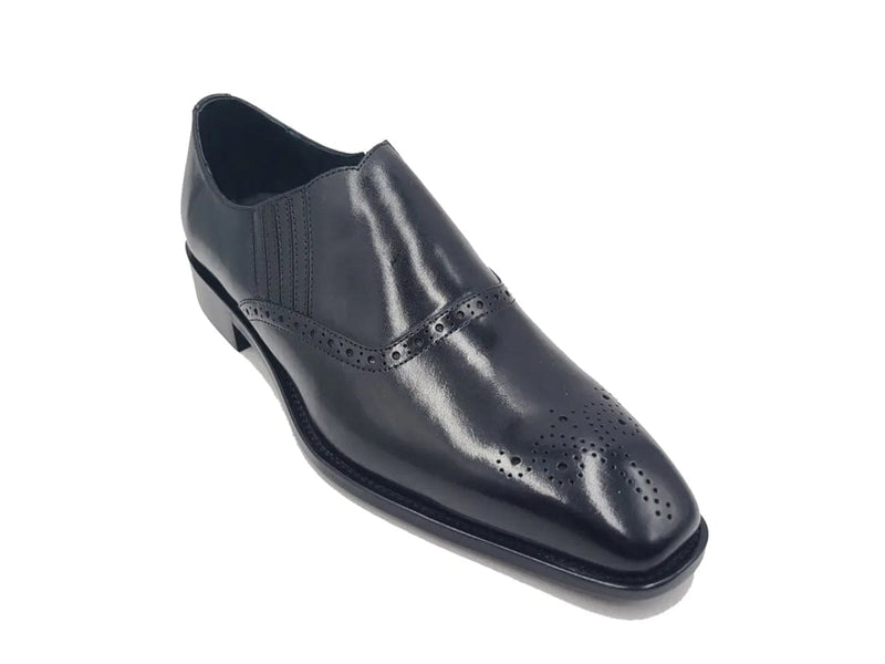 Carrucci Slip-on Loafer with medallion
