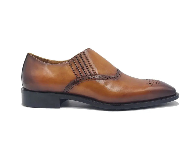 Carrucci Slip-on Loafer with medallion