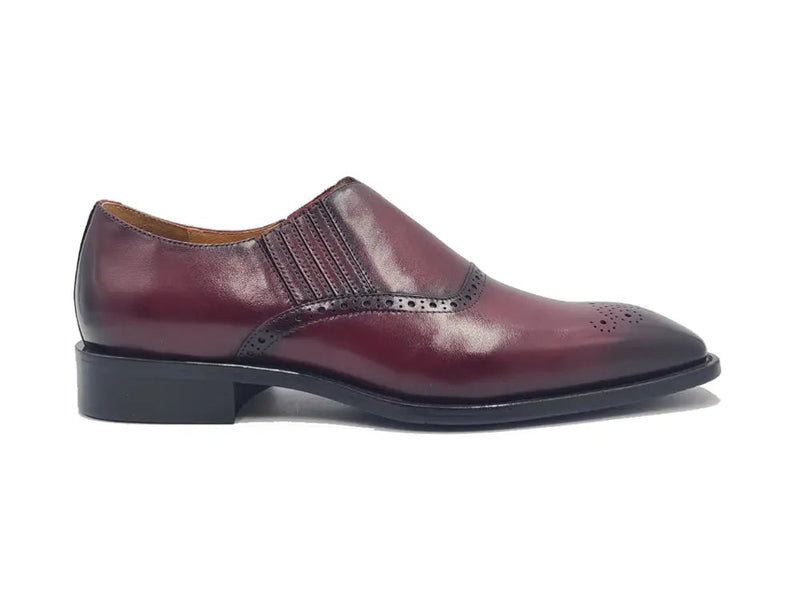 Carrucci Slip-on Loafer with medallion