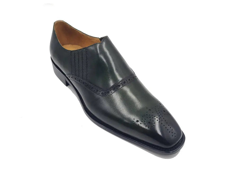 Carrucci Slip-on Loafer with medallion