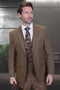 Men's vintage-style wool suit: Copper brown micro plaid. Tailored jacket, structured shape, notch lapel. Matching vest (3-button). Both pieces feature a woven texture, enhancing the vintage aesthetic.