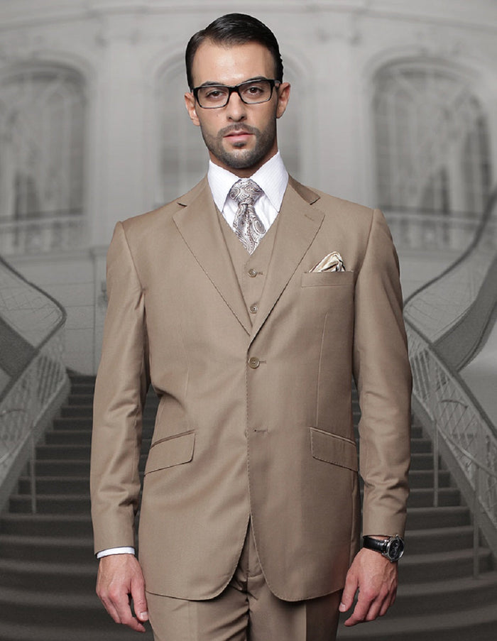 Men's bronze wool-blend suit. Classic fit, pleated pants, 2-button jacket with notched lapels and front pockets. Tailored, structured silhouette.