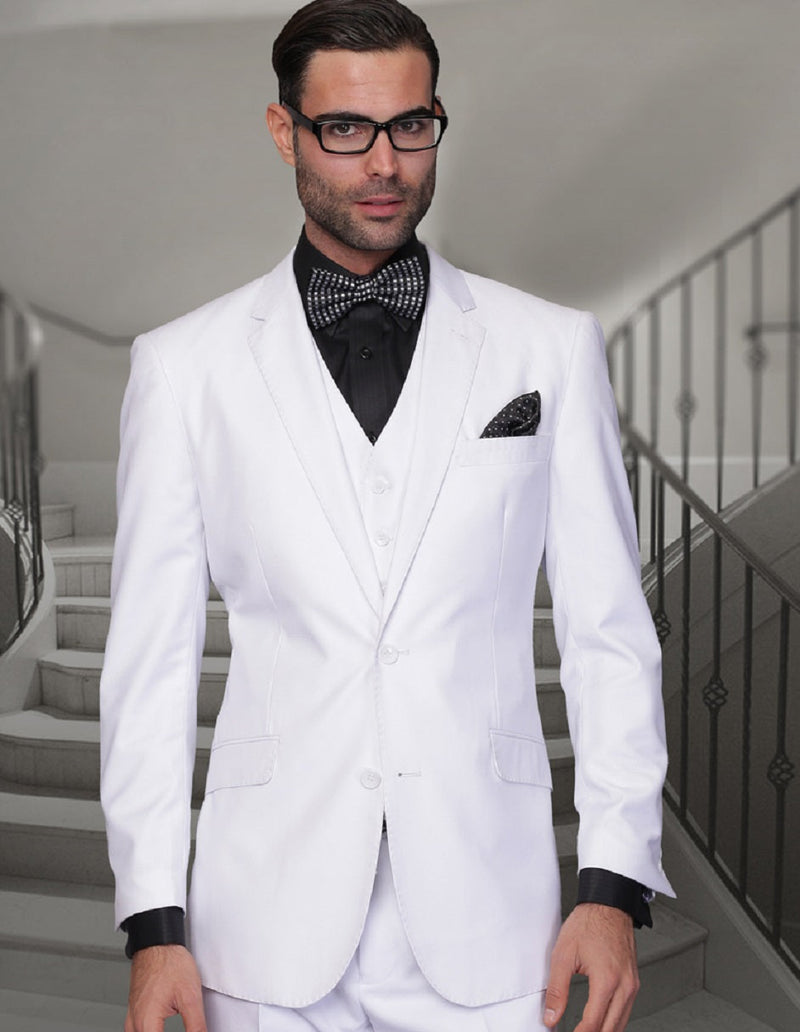 Men's white classic fit wool suit. Pleated pants, tailored jacket with notched lapel and two front pockets. Smooth, lightweight fabric. Includes black bow tie and pocket square.
