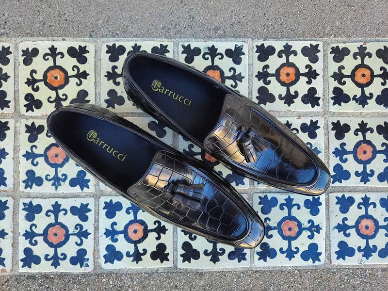 Carrucci Tassel Loafer With Gator Print