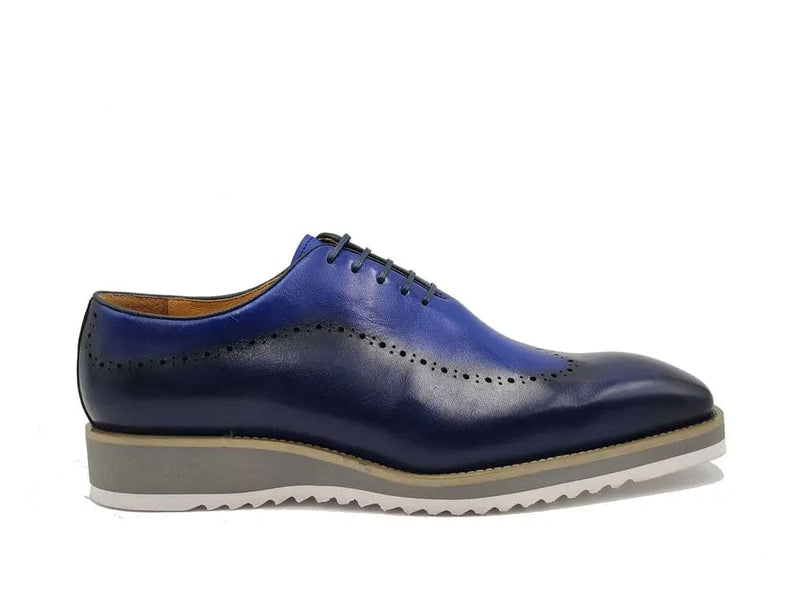 Carrucci Two Tone Oxford With Lightweight Sole
