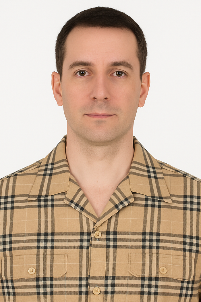 Men's summer shirt: lightweight, beige plaid with relaxed collar and two pockets. Black & brown lines intersect.
