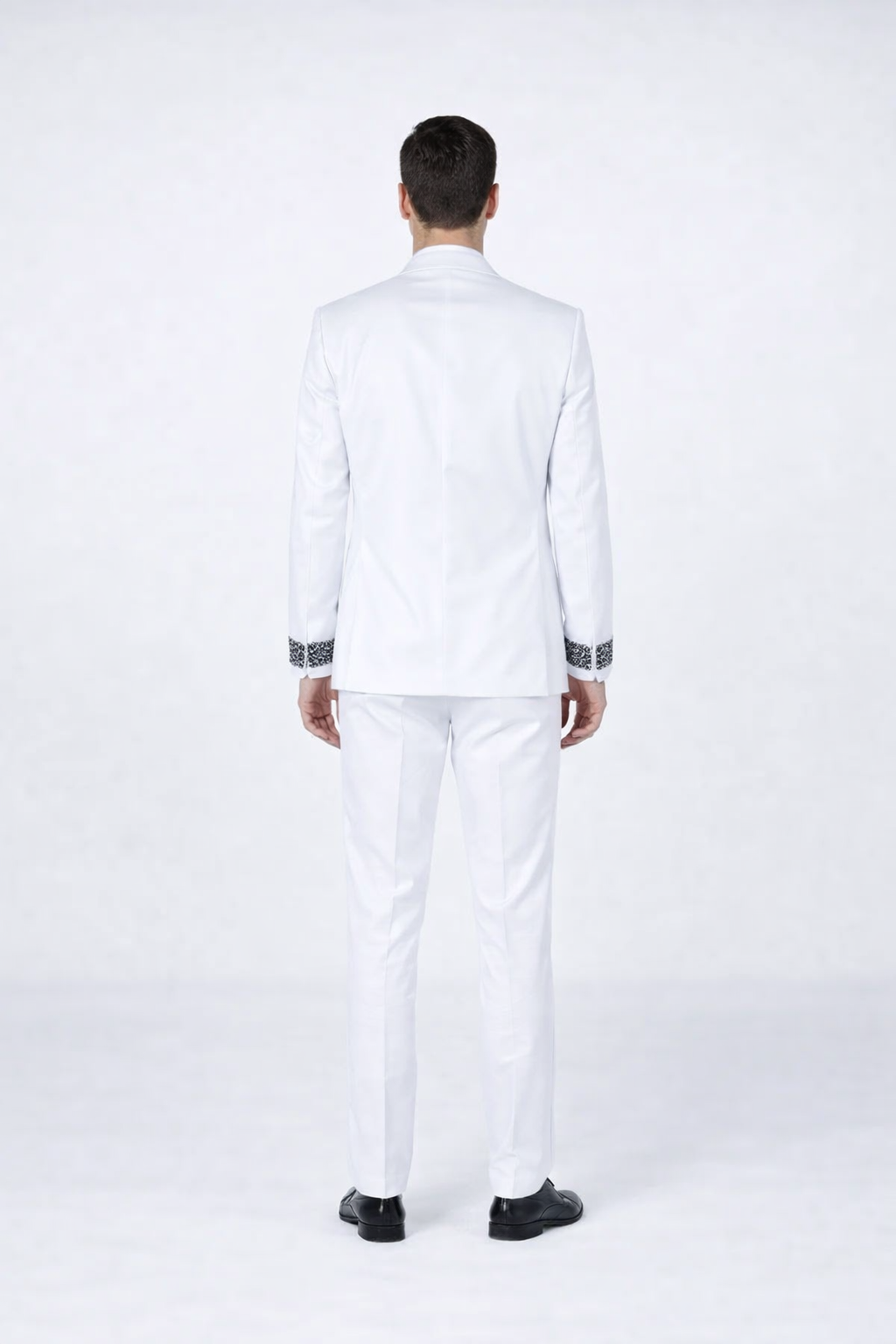 Men’s White Prom & Wedding Tuxedo with Stones – Peak Lapel 4-Piece