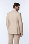 Light beige, classic fit suit in 100% wool. Structured blazer with check pattern & 2-button sleeve. Baggy, pleated, wide-leg pants.