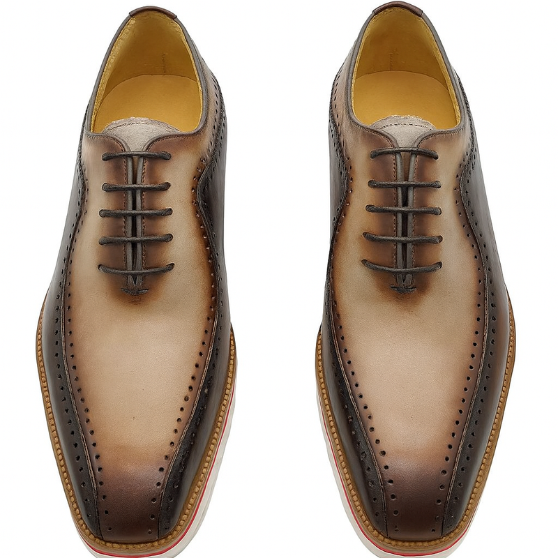 Carrucci Stylish Two-Tone Brogue Oxford