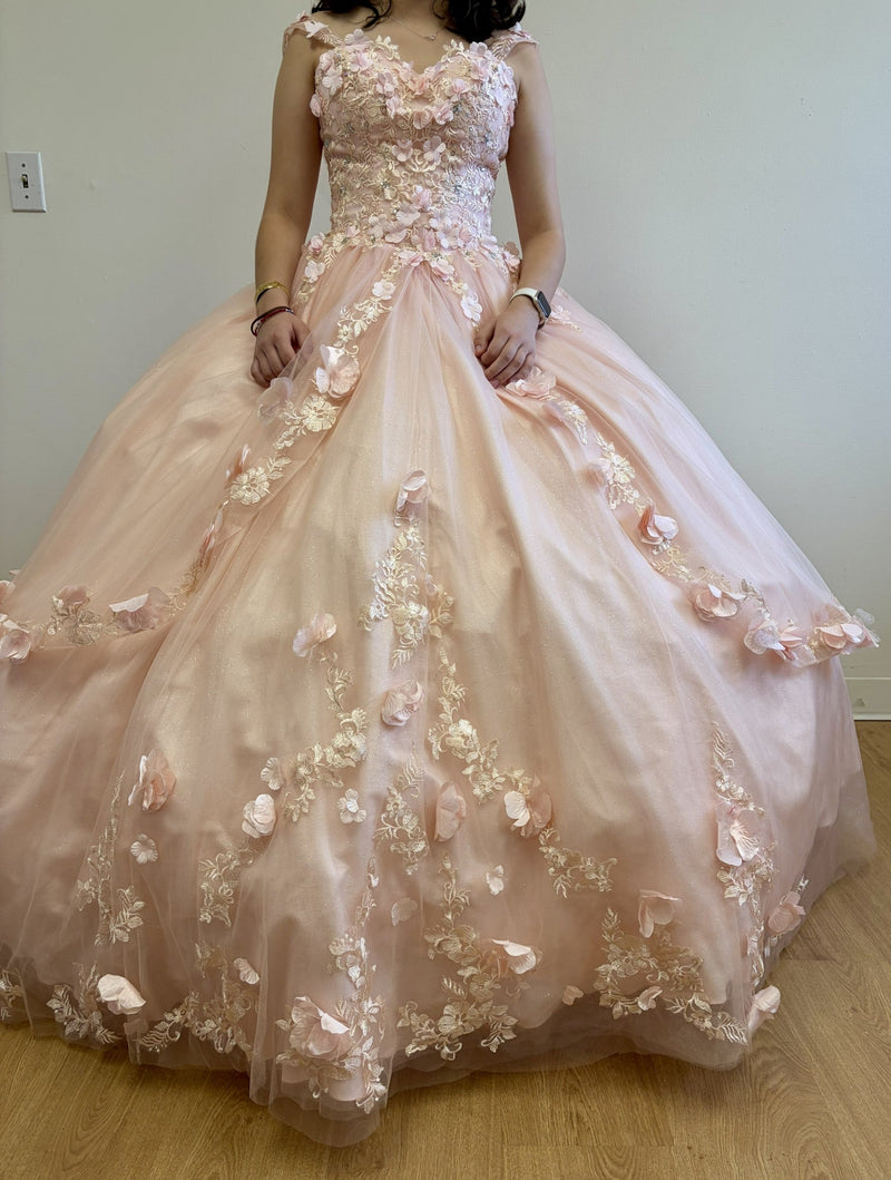 Vestidos De Quinceañera - Vestidos De 15 Años | Quince Dresses by LK-New Collection