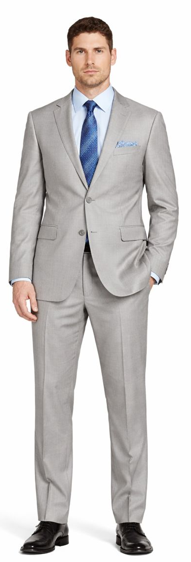 Enzo 150 S Super Wool suit: Light gray, solid wool. Two-button jacket with tailored fit, notch lapels. Flat-front, straight-leg trousers. Classic and refined design.