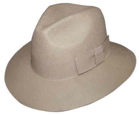 Khaki fedora for men. 100% wool construction with a structured crown and curved brim. Features a fabric band detail. Classic dress hat.