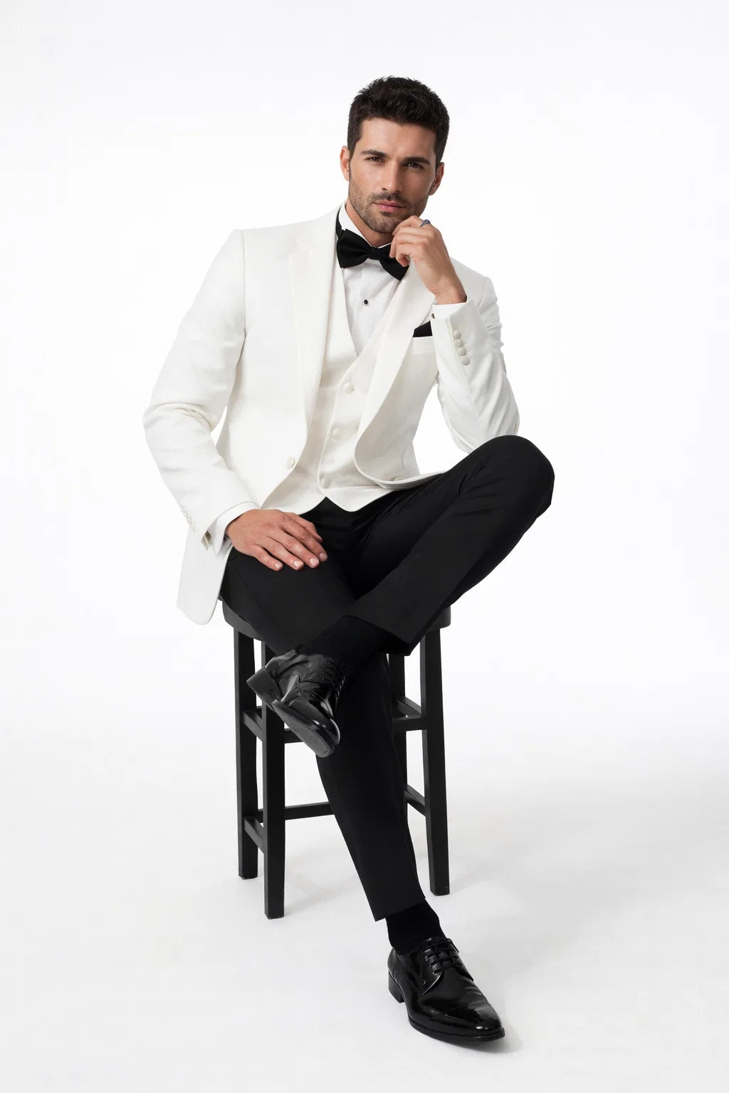 James Bond White Tuxedo - Wide Peak Lapel Collar