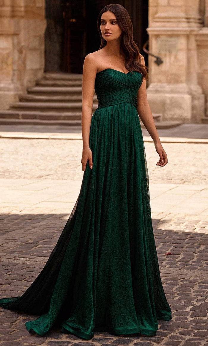 La Femme 32382 Metallic Chiffon Sweetheart Evening Gown