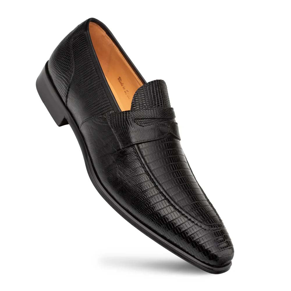 Mezlan Mayor penny loafer. Black lizard-textured leather, elongated shape, slightly pointed toe, smooth finish. Decorative strap. Dark, flat sole.
