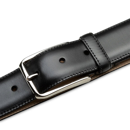 Mezlan black calfskin belt with a smooth, glossy finish. Rectangular silver buckle. Features piped edge detailing and evenly spaced holes.
