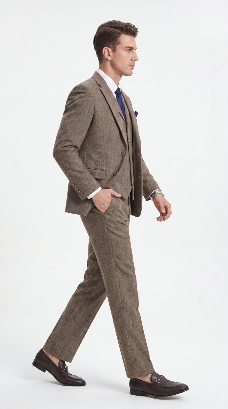 Stacy Adams Men’s Herringbone 3 Piece Hybrid Fit Suit, Formal Wedding Business Suit in Brown and Gray