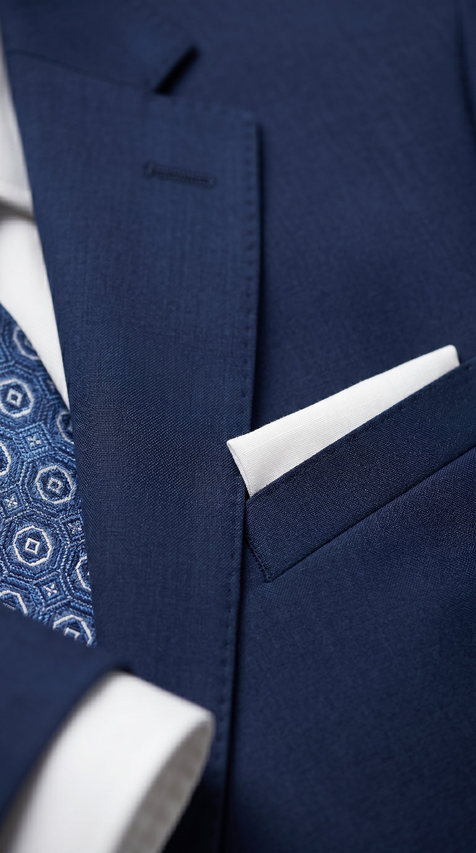 Statement Men’s Solid Sapphire 100% Wool Vested Suit, Formal Wedding Business 3 Piece Suit Set