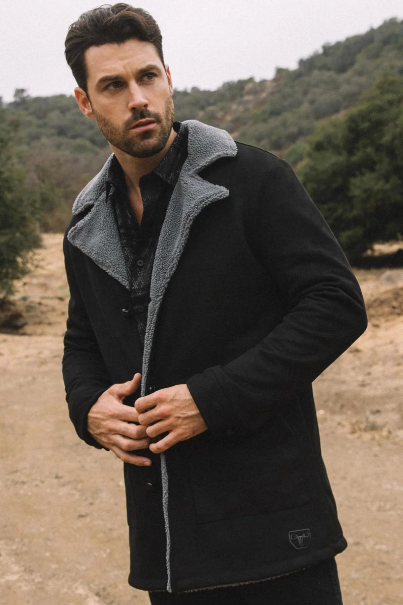 Western Style Long Black Faux Suede Coat for Men – Classic Cowboy Inspired Outerwear