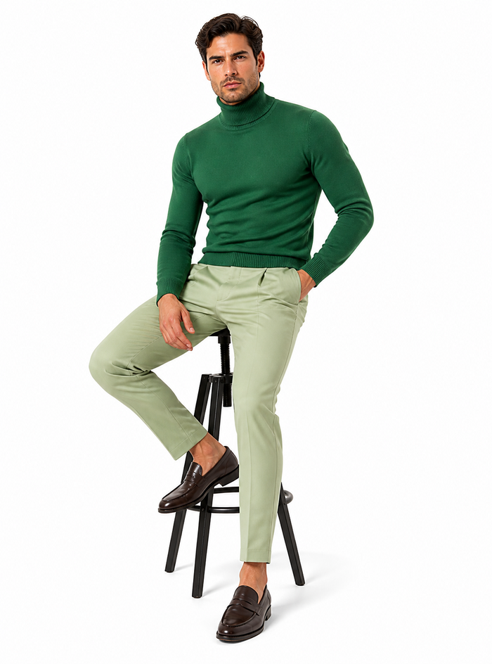 Mens Green Slim Fit Turtleneck Sweater â€“ Lightweight Knit Pullover in Emerald Green