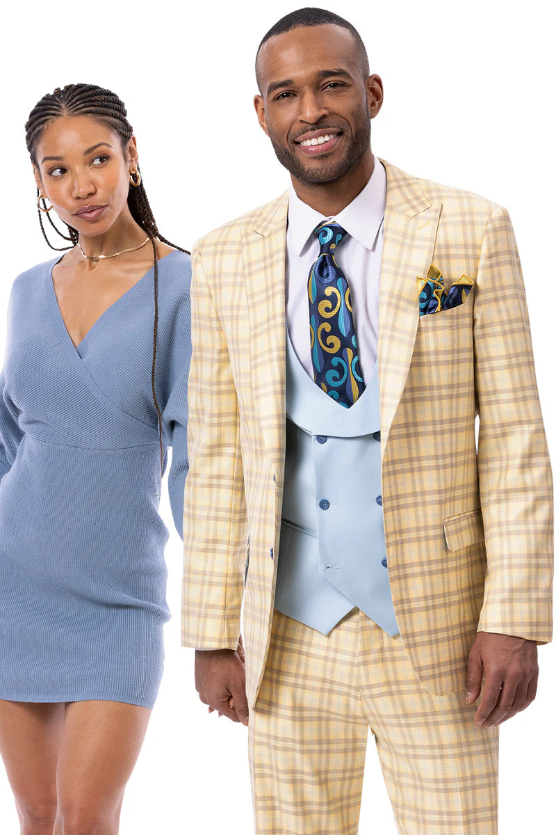 Marc Darcy wedding suit: Two-button, peak lapel with pale yellow/brown check. Includes light blue vest (notched collar, matching buttons). Jacket features breast/side pockets.
