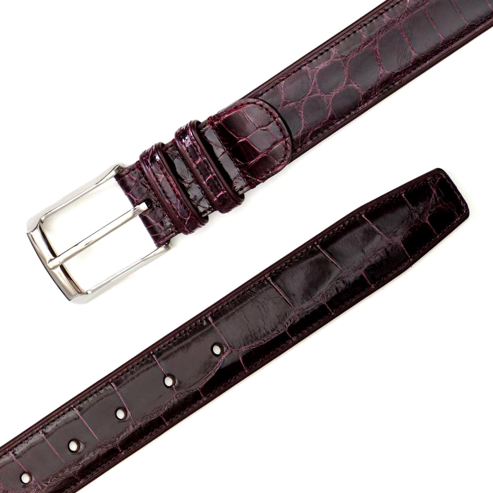 Burgundy Mezlan AO7907 alligator belt. Textured leather with silver buckle. Features adjustment holes.
