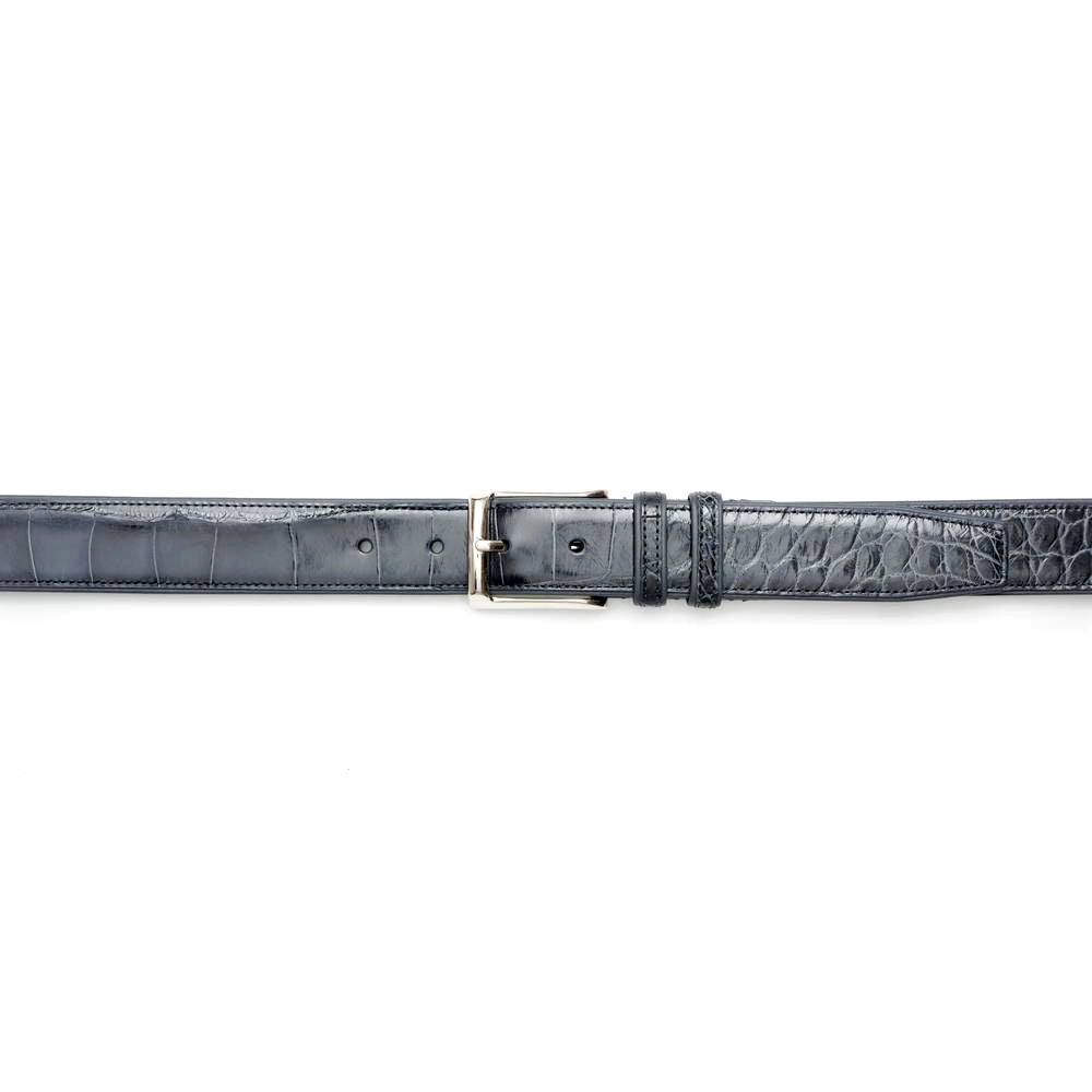 Mezlan AO7907 alligator belt: Gray, glossy finish with a textured pattern. Features a rectangular metallic buckle and evenly spaced holes for fastening.