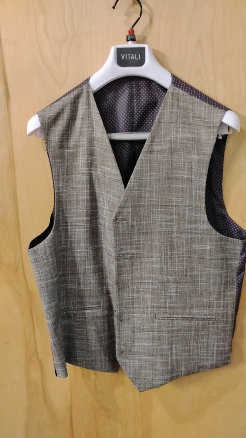 Vitali Brand Men’s Grey Textured Patterned 3 Piece Suit – Modern Fit Checkered Sharkskin with Blazer, Vest & Trousers, Business Wedding