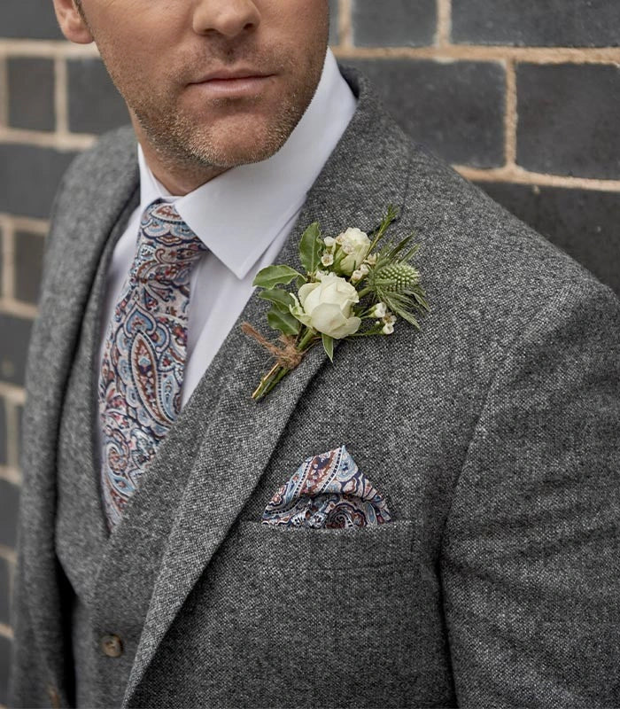 Men’s Peaky Blinder Light Grey Tweed Suit with Vest – Classic Three Piece Formal Suit, Vintage Wedding Business Outfit