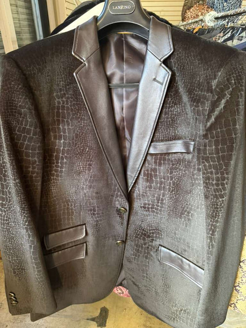 Alberto Nardoni men's blazer. Dark brown, exotic crocodile skin texture. Notched lapel, double-button closure, two front pockets. Tailored fit with smooth lining and visible stitching.
