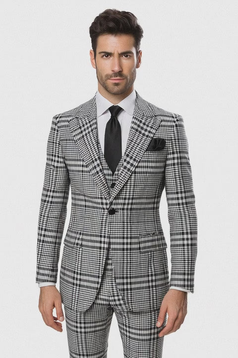 Classic Fit in One Button 3 Piece Suit by Rossiman