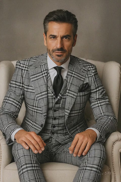 Classic Fit in One Button 3 Piece Suit by Rossiman