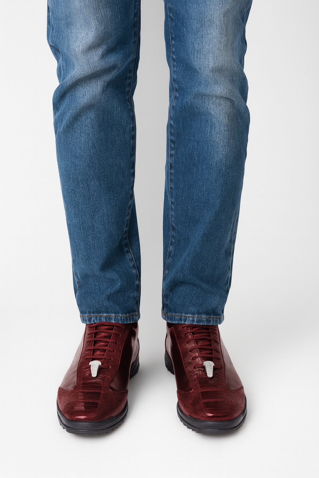 Sneaker de Piel de Avestruz Pata Vino